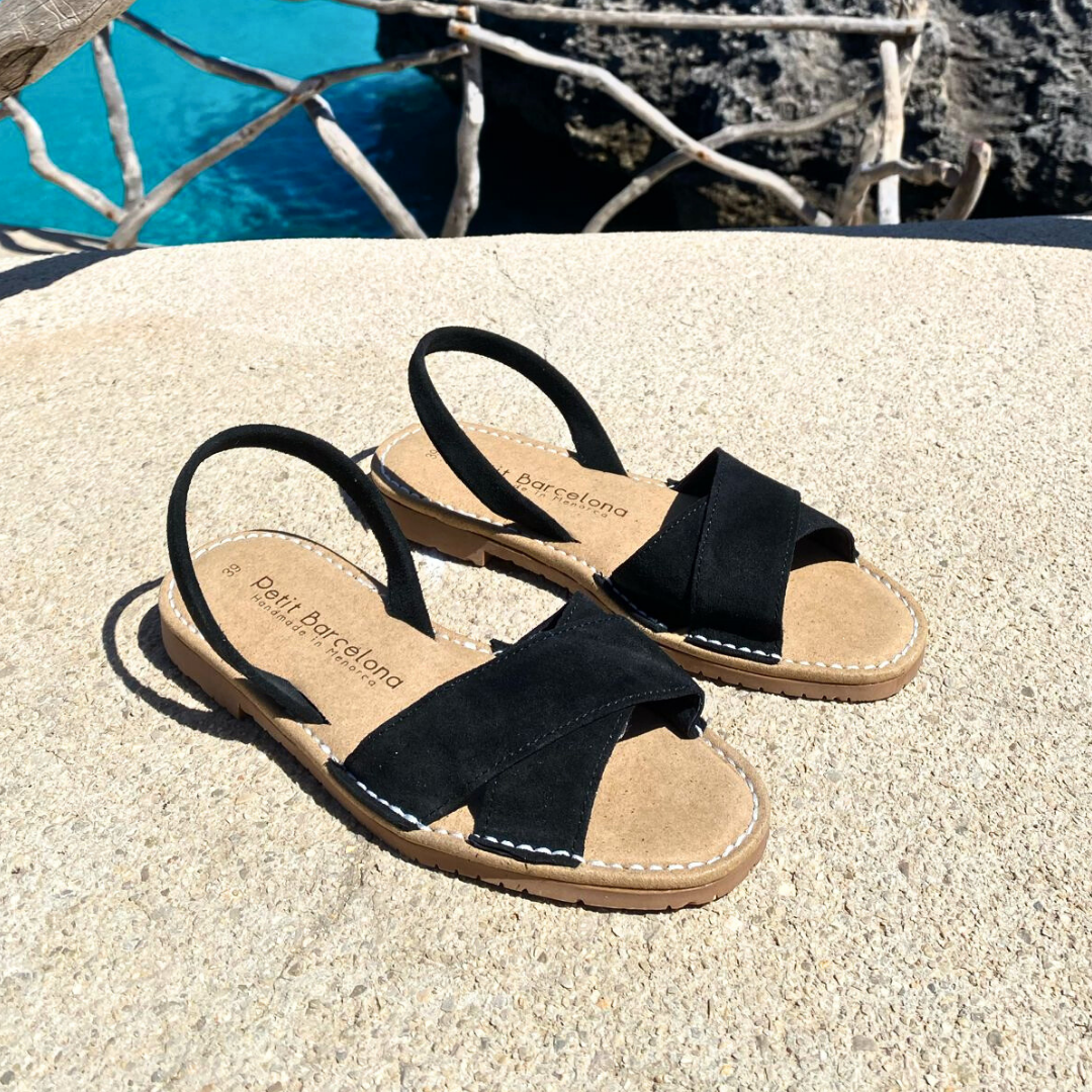 Cross Over Flat Avarcas | Black Suede (Padded)