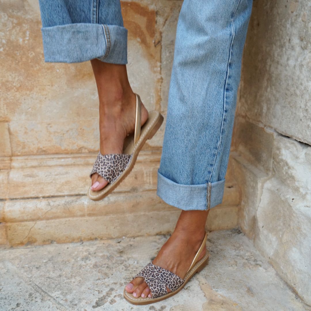 Cross Over Flat Avarcas | Panther (Padded)