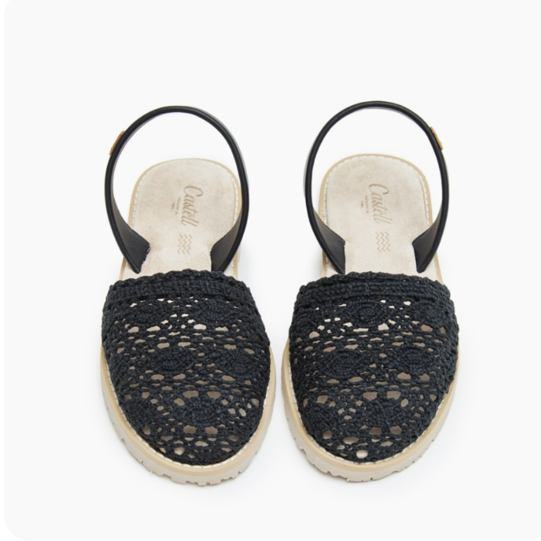 Flat Avarcas | Black Crochet