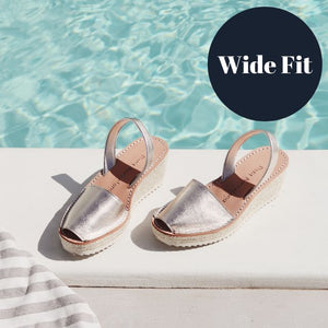Wide Fit | Wedges | Metallic Champagne